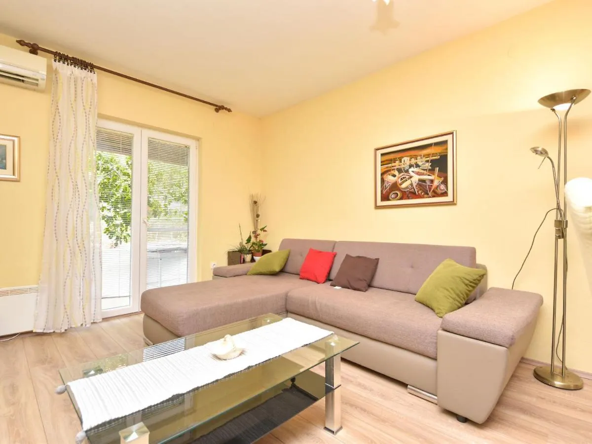 Holiday Home Ana By Interhome Kali